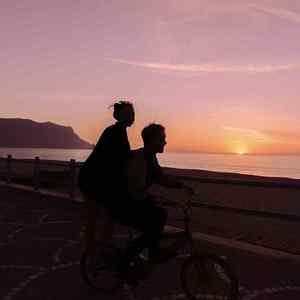 China壮男Gay野外男男
